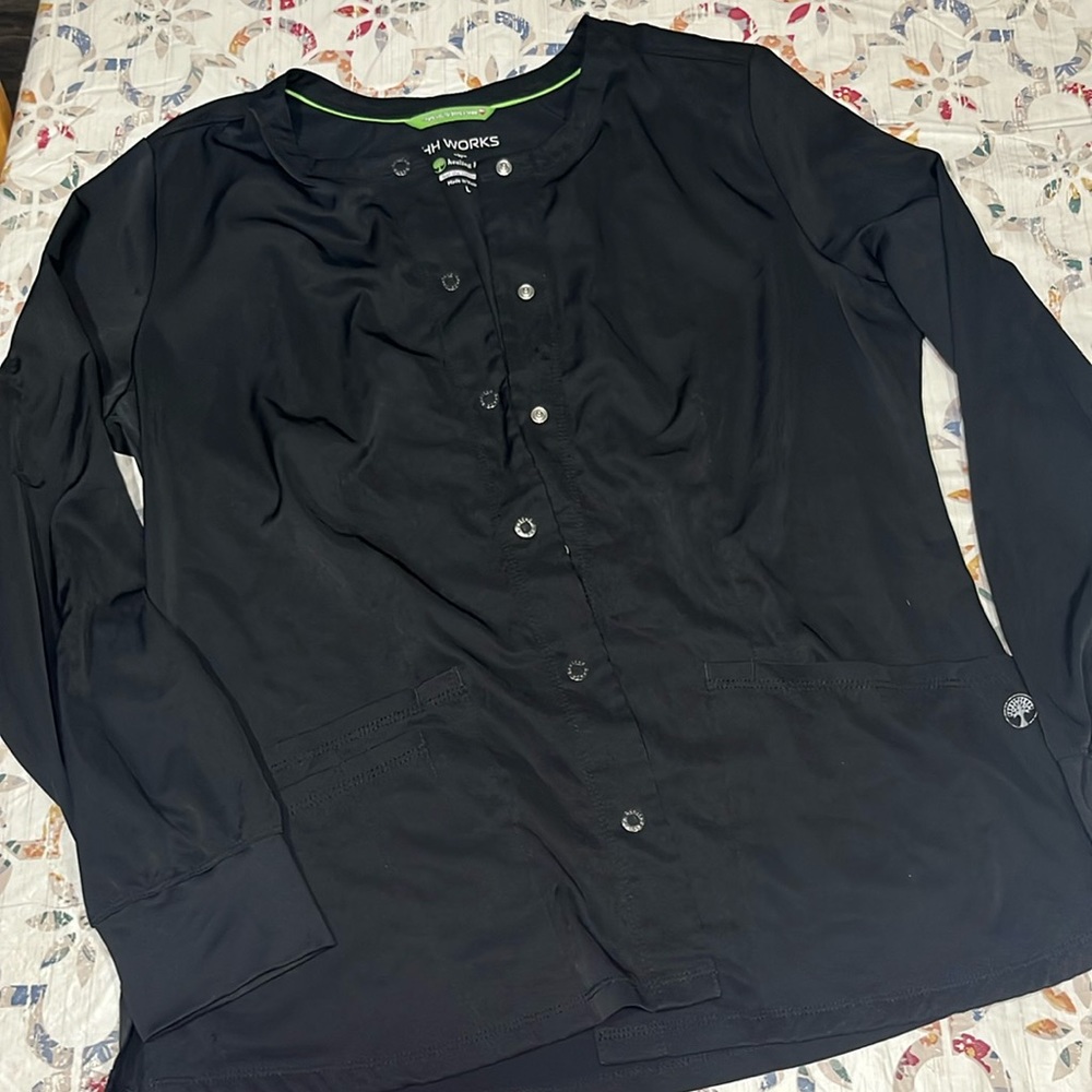 Healing Hands Women’s Scrub Jacket